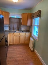 57 Vanderbilt Ave, Unit 2 in Floral Park, NY - Foto de edificio - Building Photo