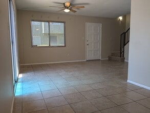 5436 W Sheena Dr, Unit 5436 in Glendale, AZ - Building Photo - Building Photo