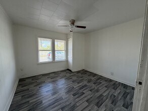 2004 See St in Lake Charles, LA - Building Photo - Building Photo