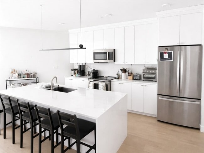 property at 654 E Broadway