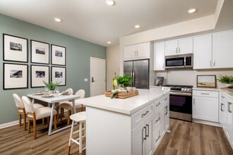 Norco Valley in Norco, CA - Building Photo - Building Photo