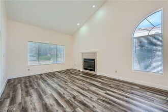 3004 N Windy Surf Ct in Las Vegas, NV - Building Photo - Building Photo