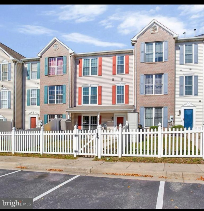 1815 Chatfield Terrace in Severn, MD - Building Photo