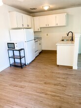 1351 Arcadian Ave in Chico, CA - Foto de edificio - Building Photo