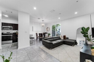 134 SE 28th Ter in Homestead, FL - Building Photo