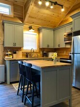 1468 Old Mill Rd in Hendersonville, NC - Building Photo - Building Photo