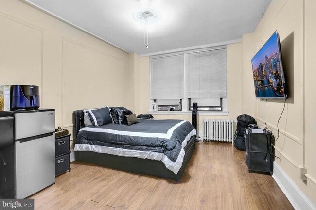 property at 1324 Locust St