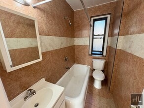 Hamilton Avenue, YONKERS in Yonkers, NY - Building Photo - Building Photo