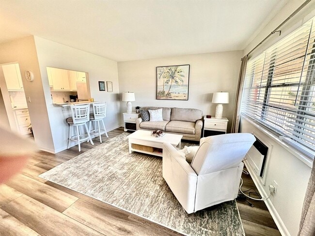 47 Salisbury B in West Palm Beach, FL - Building Photo - Building Photo