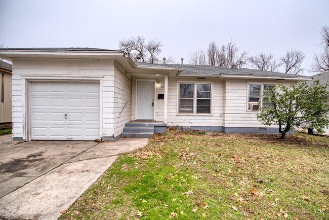 property at 3033 NW 31st St