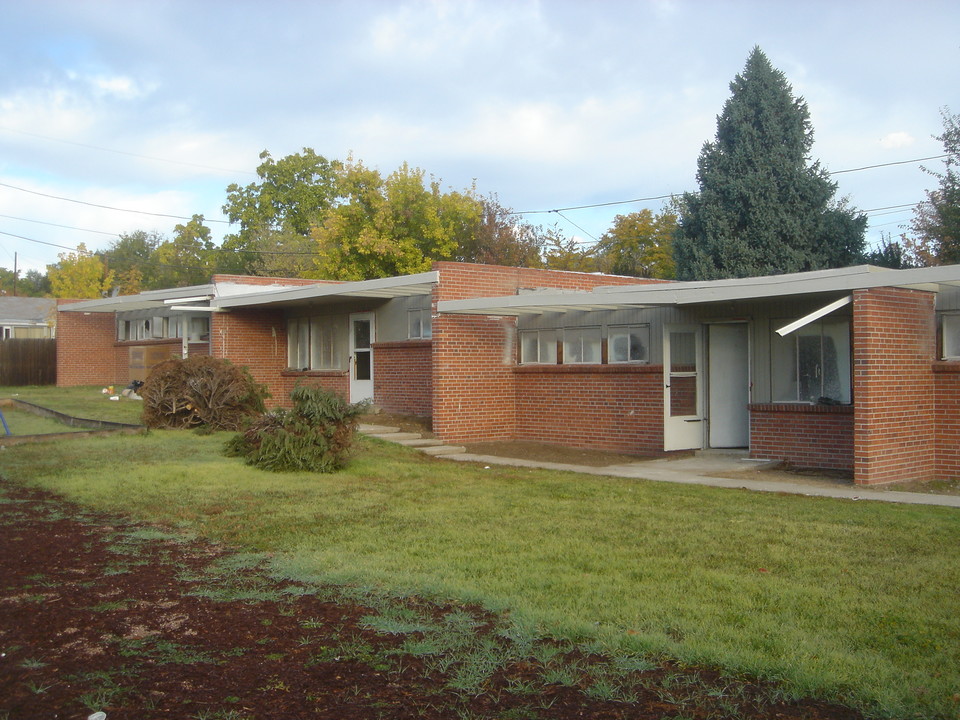 Edgewater Flats in Wheat Ridge, CO - Foto de edificio