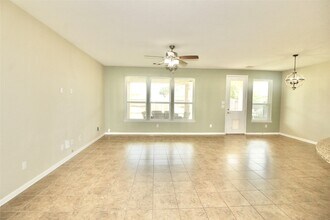 25418 Junction Meadow Trail in Richmond, TX - Building Photo - Building Photo