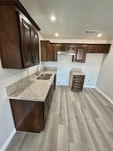 1116 9th Ave in Delano, CA - Building Photo - Building Photo