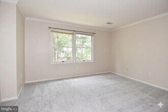 12201 Eagles Nest Ct in Germantown, MD - Building Photo - Building Photo