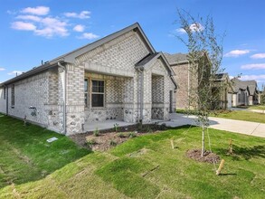 2305 Bellatrix Dr in Haslet, TX - Building Photo - Building Photo