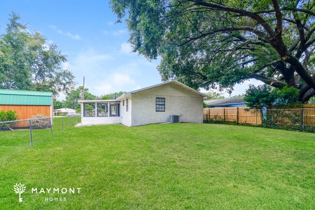 1845 Inman Dr NW in Winter Haven, FL - Building Photo - Building Photo