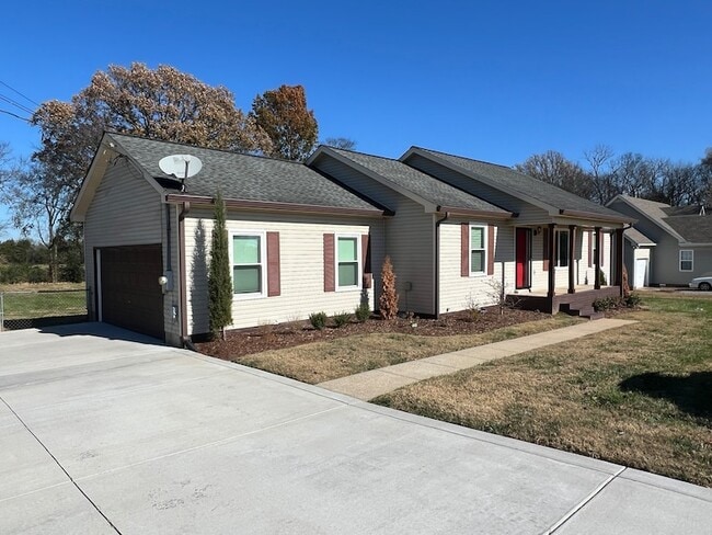 property at 204 Homewood Dr