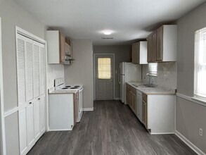 2000 Patterson Ct in Lawrenceville, GA - Building Photo - Building Photo