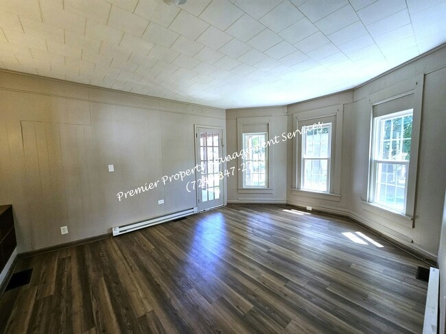 42 Harrison St in Greenville, PA - Building Photo - Building Photo