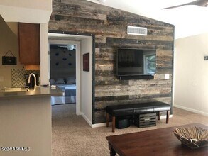 1185 W University Ave in Flagstaff, AZ - Building Photo - Building Photo