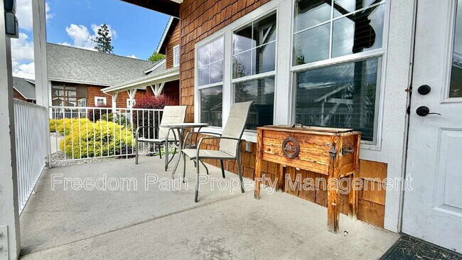 206 Pomrankey Ln in Dover, ID - Building Photo - Building Photo