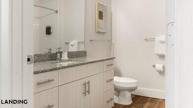 11122 Hambright Jct Dr, Unit C310 in Huntersville, NC - Building Photo - Building Photo