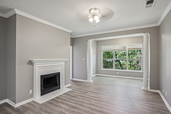 Bridford Lake Apartments in Greensboro, NC - Foto de edificio - Building Photo