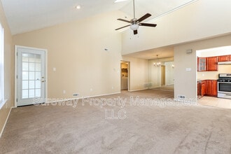 5304 Kippen Pl in Mount Laurel, NJ - Building Photo - Building Photo