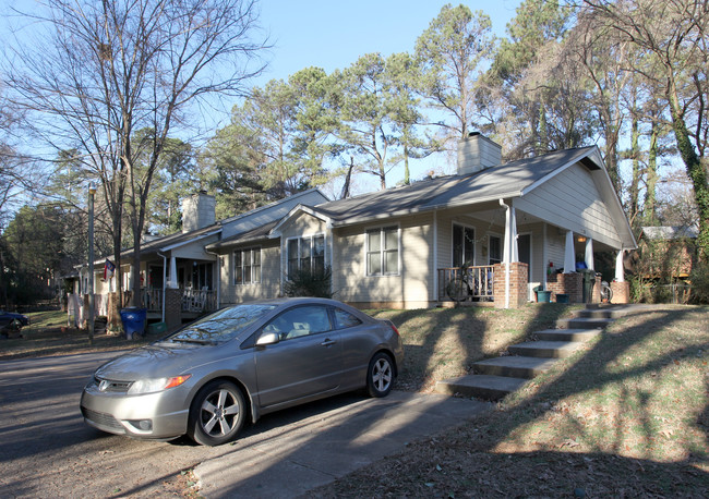 1609 Sunrise Ave in Raleigh, NC - Building Photo - Building Photo