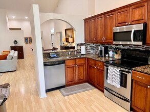 602 Sabal Palm Ln in Palm Beach Gardens, FL - Building Photo - Building Photo