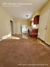2385 Newton St in Akron, OH - Foto de edificio - Building Photo