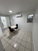 812 SW 19th Ave in Miami, FL - Building Photo - Building Photo