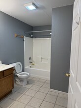 89 Deer Valley Rd, Unit 89 in Sunrise Beach, MO - Foto de edificio - Building Photo