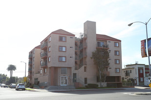 1320 Venice Blvd Apartments