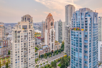 Grace Tower in Vancouver, BC - Building Photo - Building Photo