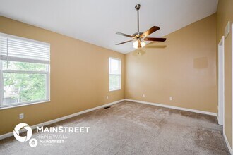 209 Cherrywood Parc Dr in O'Fallon, MO - Foto de edificio - Building Photo