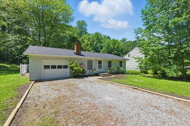 property at 124 Allyson Dr