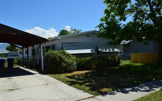 7107 S 1160 W in West Jordan, UT - Building Photo