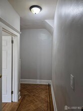 473 N Grove St in East Orange, NJ - Foto de edificio - Building Photo