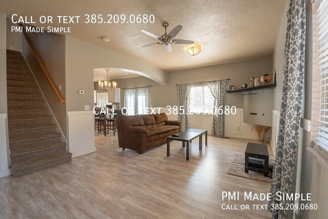 property at 1827 Pointe Meadow Loop