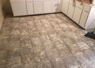 4910 Sunnybrook Dr in Jackson, MS - Building Photo - Building Photo