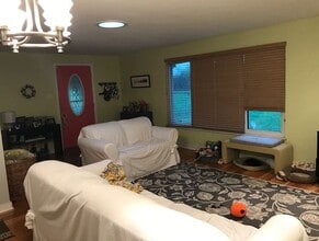 1564 Greentree Rd in Pittsburgh, PA - Building Photo - Building Photo