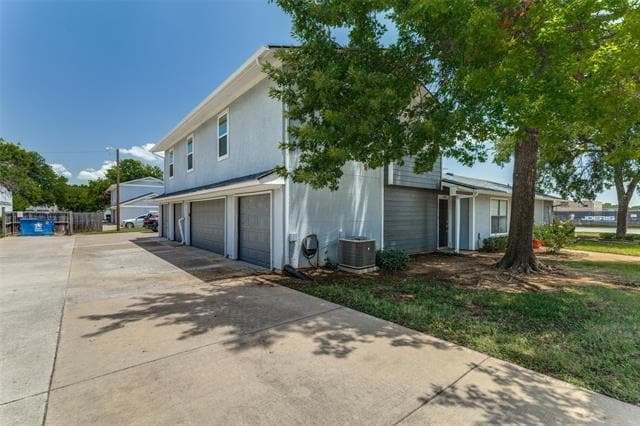 property at 606 Ridgeline Dr