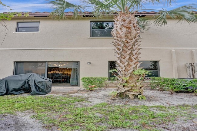 4659 Silver Saw Ln