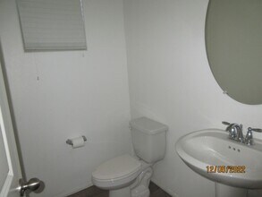 10111 Trumbull Point Ct in Las Vegas, NV - Foto de edificio - Building Photo