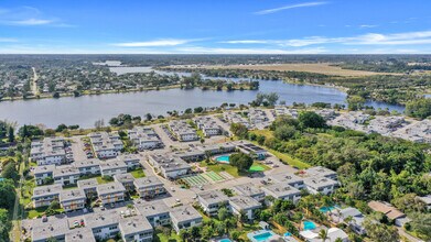 3120 Cynthia Ln in Lake Worth Beach, FL - Building Photo - Building Photo