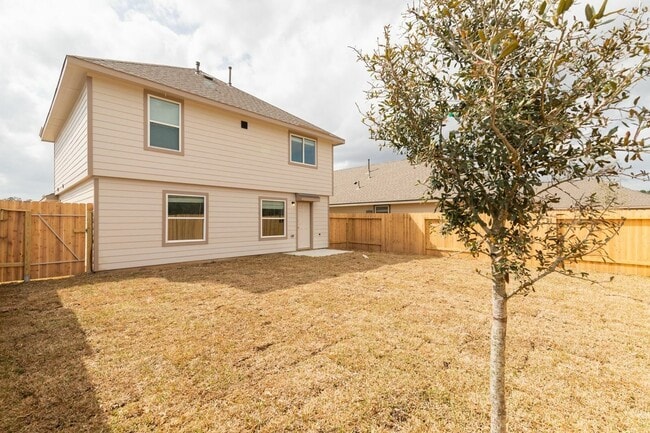 2311 East Chunk Dr in Conroe, TX - Building Photo - Building Photo