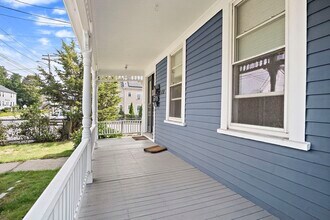 263 Riverside Ave in Medford, MA - Building Photo - Building Photo