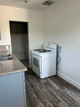 429 W Ramona Dr, Unit 429 W Ramona Dr Rialto in Rialto, CA - Foto de edificio - Building Photo