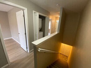 804 E Lincoln Ave in Indianola, IA - Building Photo - Building Photo